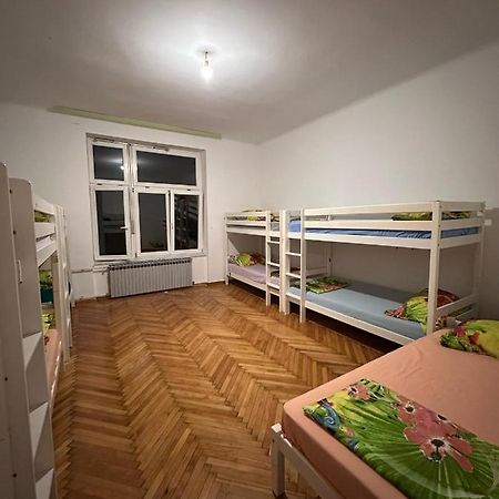 Hostel Golden Horn 塞拉耶佛 外观 照片